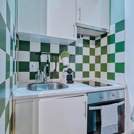 Porta Da Muralha De 1375 Apartamento